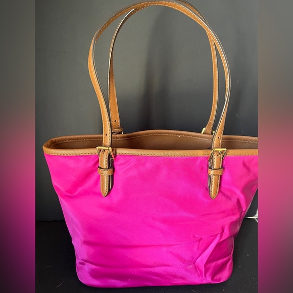 Michael Kors Jet Set Leather trimmed Nylon pocket tote - Picture 8 of 12